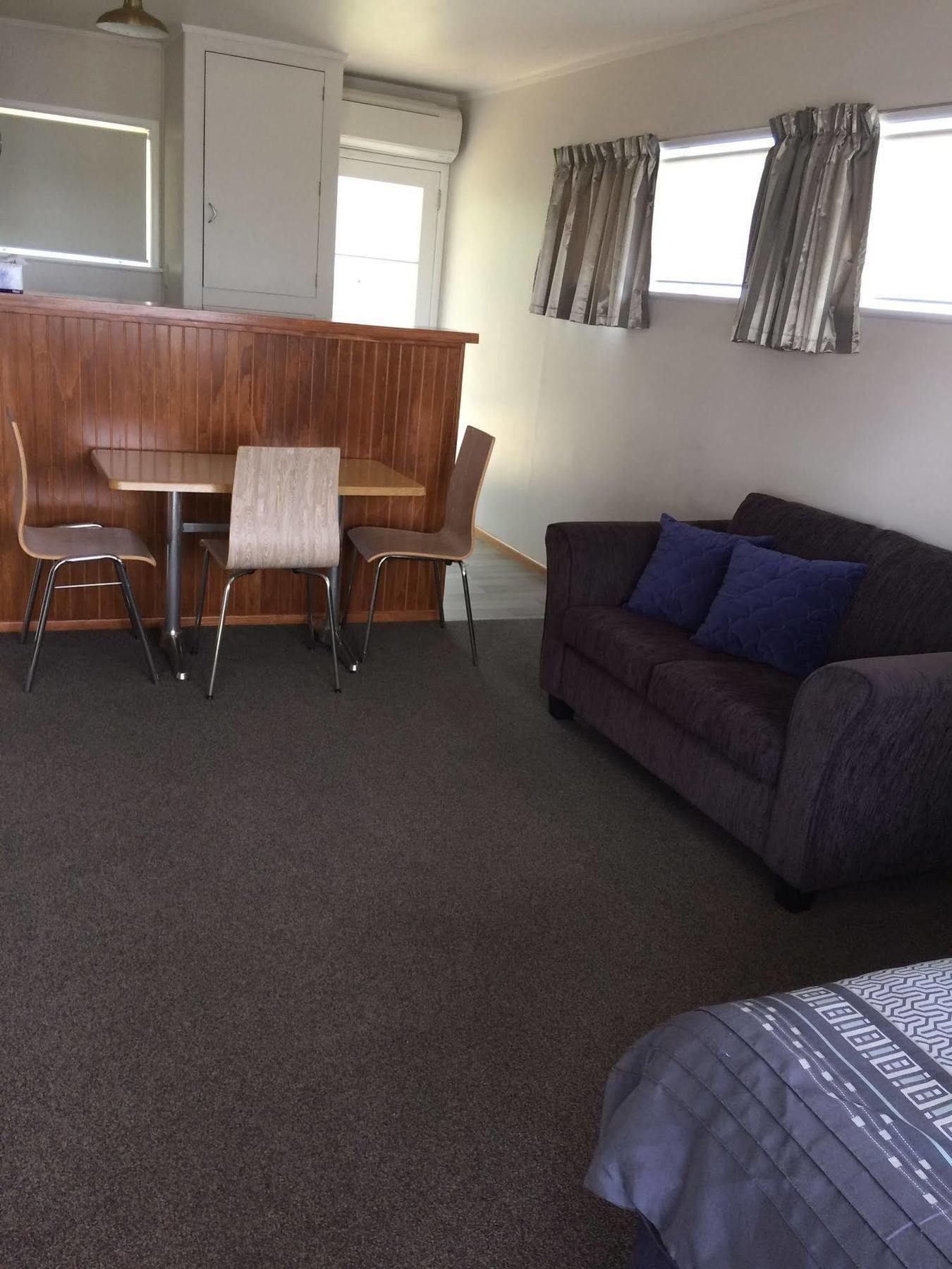 Colonial Motel Papakura Exterior foto